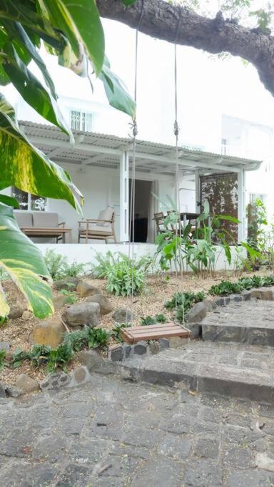 Tamarin River Villa Exterior photo